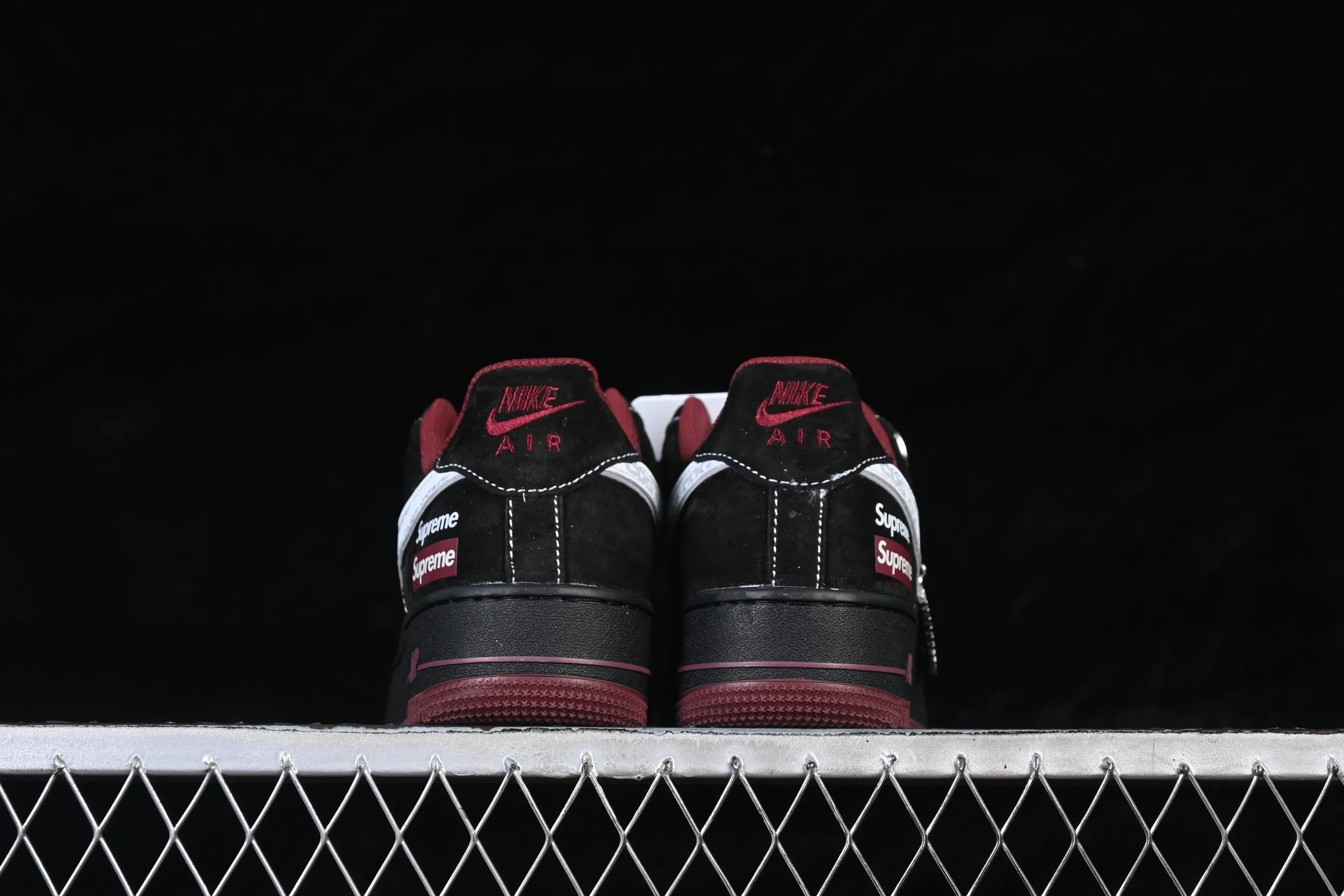 All categories Nk Air Force 1 Air Force series Nk Air Force 1 Low Air Force low top Nike Air Force 1'07 Low Supreme joint black and red grimace Air Force 1 low top casual sneakers XZ6188-117